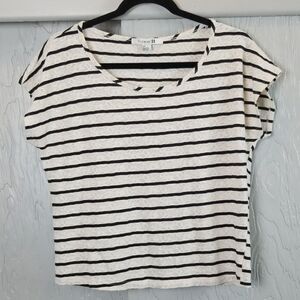 🖤5/$20🖤 FOREVER 21 striped top